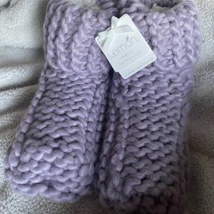 Slippers Lemon NEW Lavendar M/L NWT